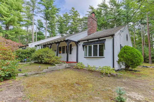 28 Brook Street, Plympton, MA 02367