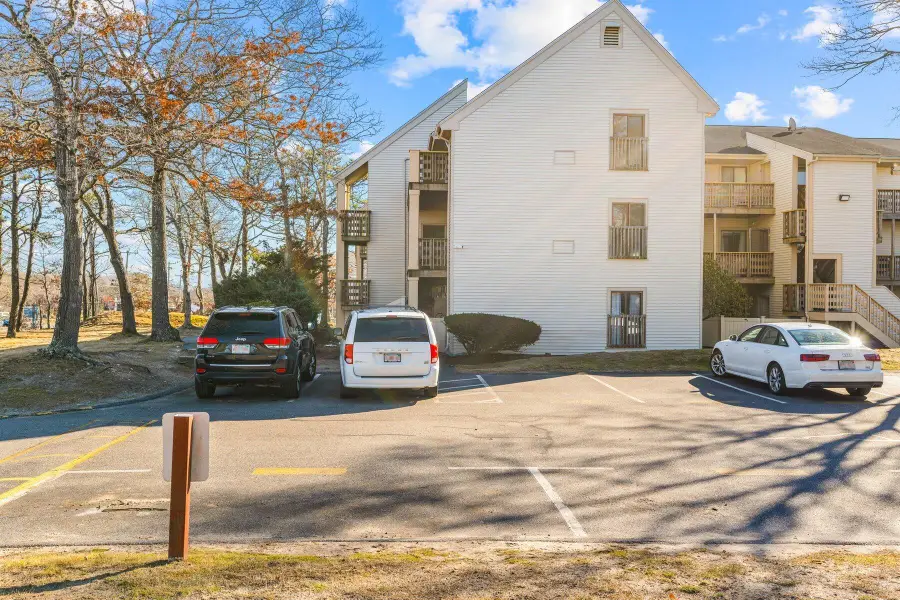 800 Bearse's Way Way, Hyannis, MA 02601 - Image #3