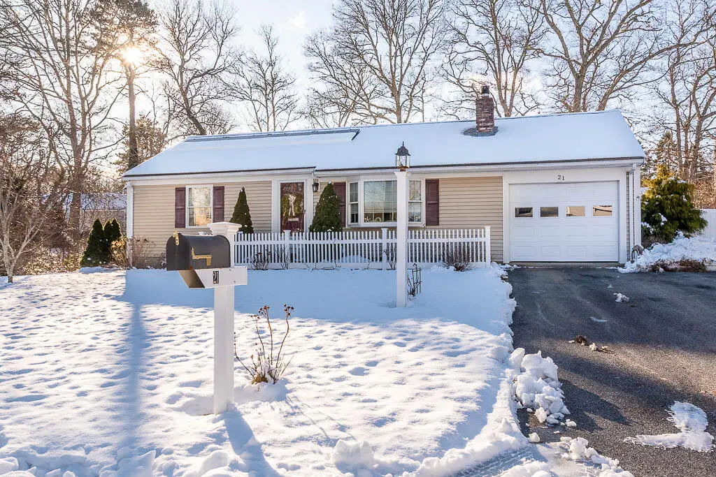 21 Spinning Brook Road, South Yarmouth, MA 02664 - Image #1