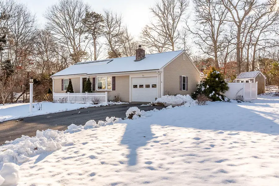 21 Spinning Brook Road, South Yarmouth, MA 02664 - Image #3