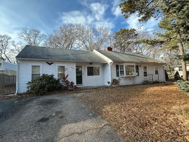 43 Quaker Road, Hyannis, MA 02601 - Image #1