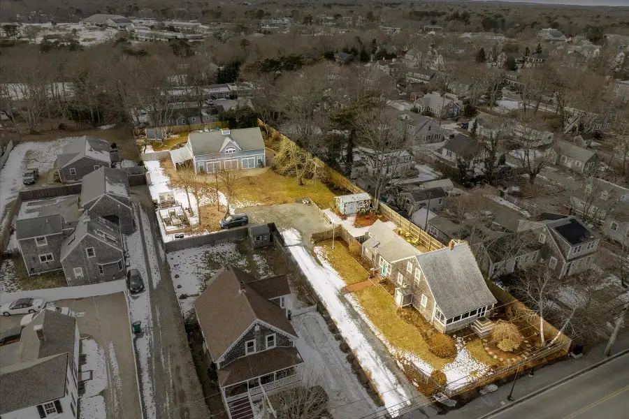 125 Sea Street, Hyannis, MA 02601 - Image #2