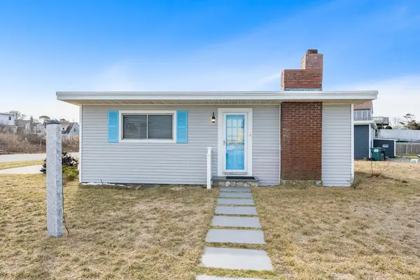 4 Freeman Avenue, Sandwich, MA 02563