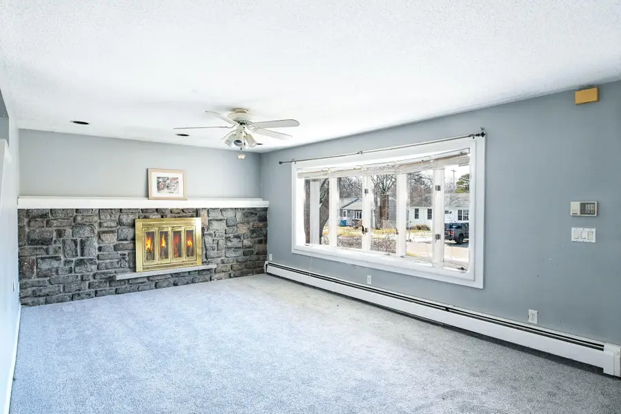 49 Broken Bow Lane, Teaticket, MA 02536 - Image #3