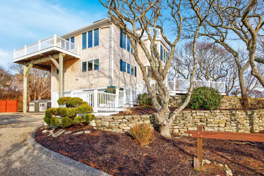 724 Commercial Street, Provincetown, MA 02657 - Image #2