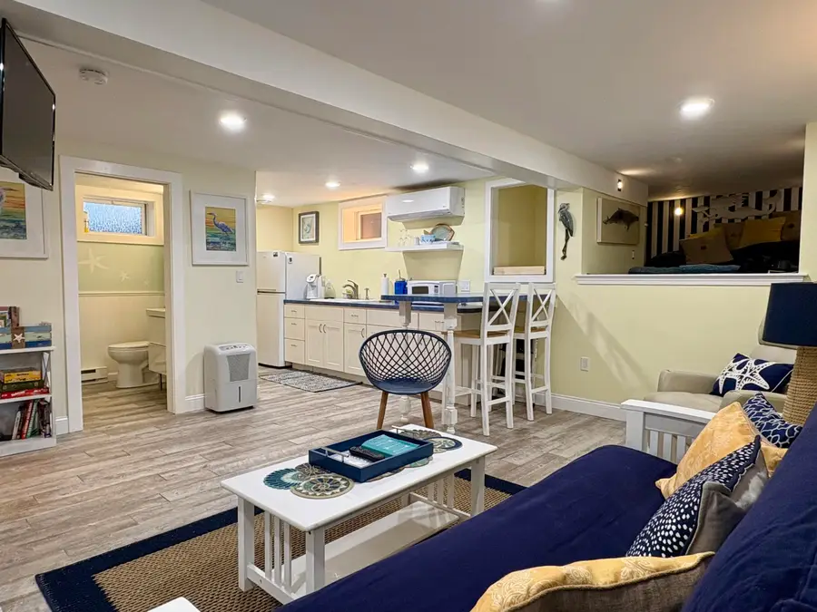 432 Sea Street, Hyannis, MA 02601 - #3