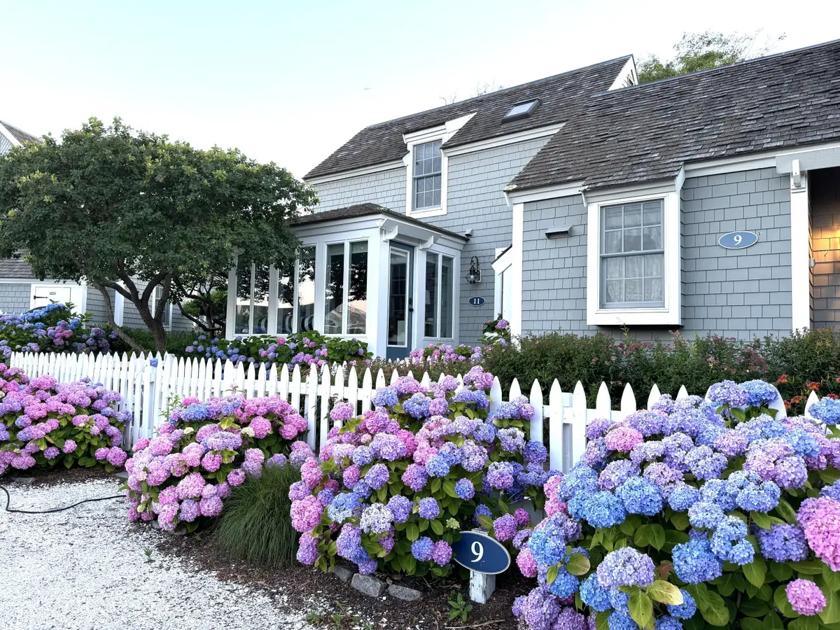 11 Milestone Way, Mashpee, MA 02649 - Image #1