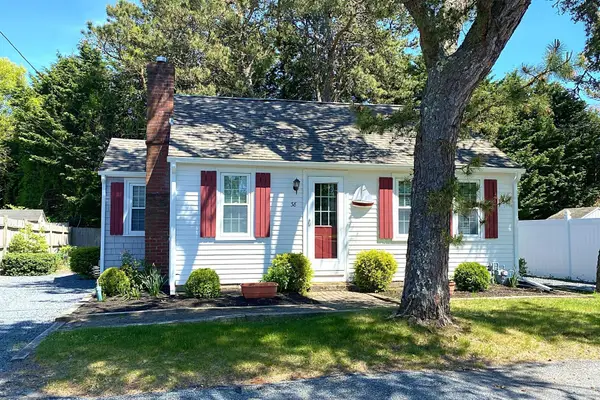 38 Cranberry Lane, Dennis Port, MA 02639