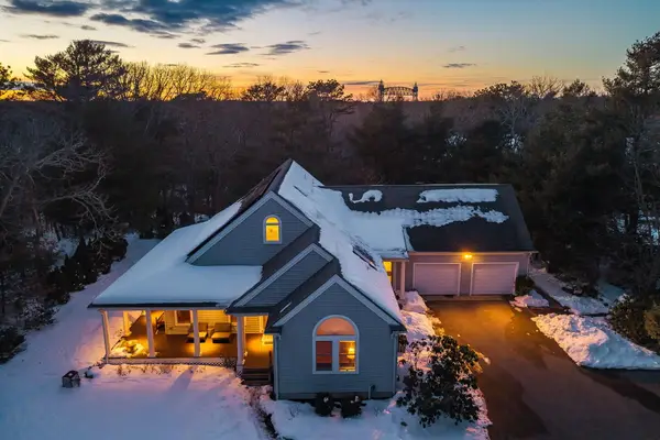 5 Zoli Lane, Bourne, MA 02532