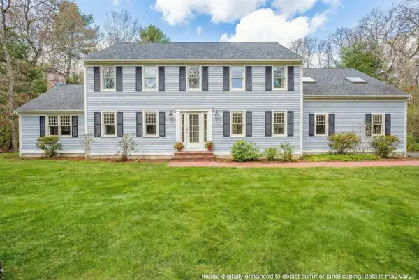 20 Anchor Drive, Forestdale, MA 02644