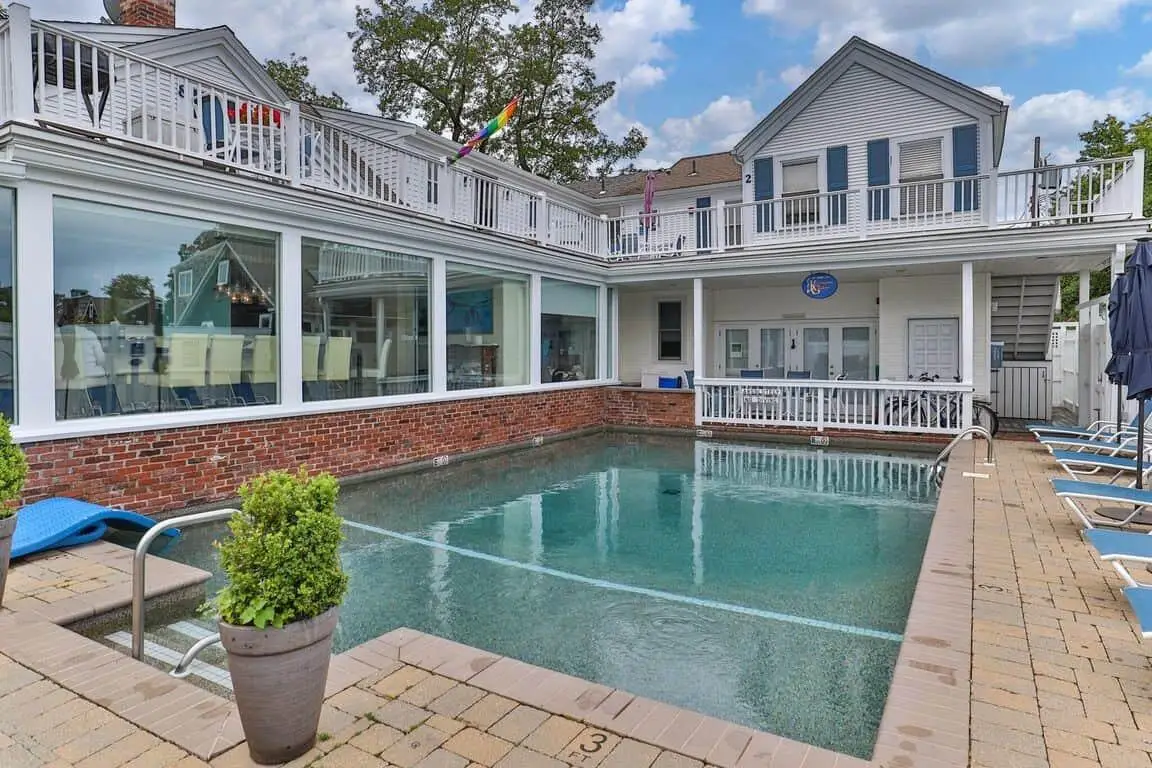 15 Cottage Street, Provincetown, MA 02657 - #1