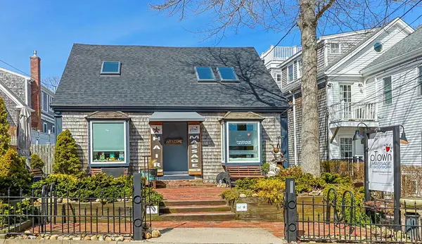 182 Commercial Street, Provincetown, MA 02657