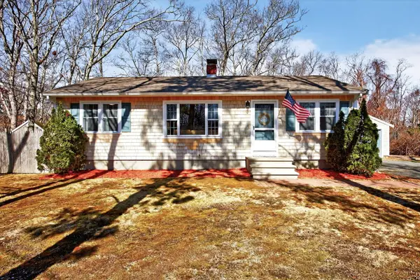 3 Januit Street, Sandwich, MA 02563