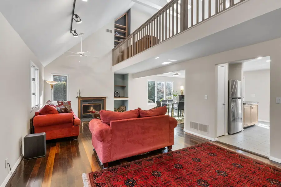 17 Claus Way, Marstons Mills, MA 02648 - #3