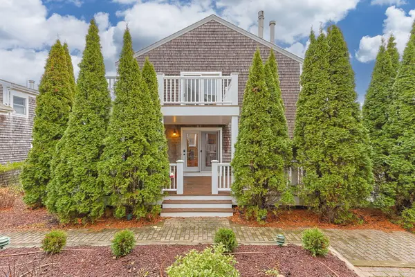 50A Harry Kemp Way, Provincetown, MA 02657