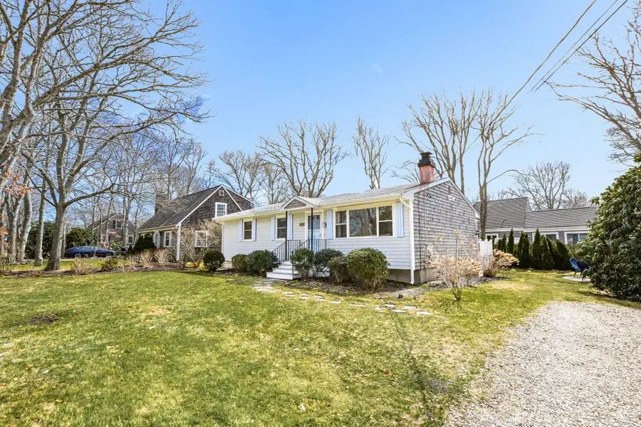 25 Toledo Street, Teaticket, MA 02536 - #3