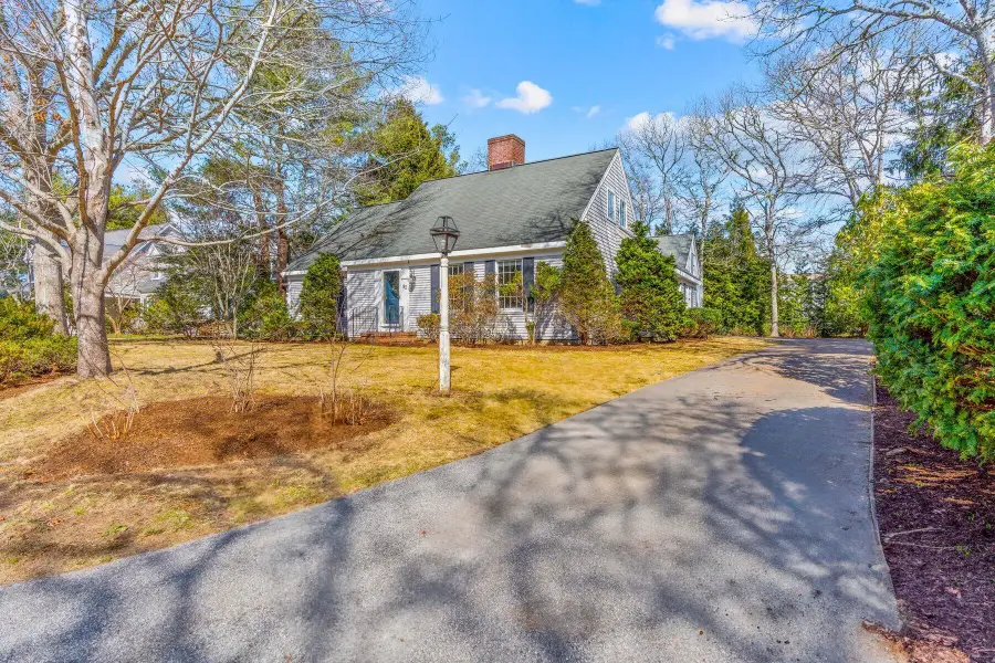 92 Wianno Circle, Osterville, MA 02655 - #2