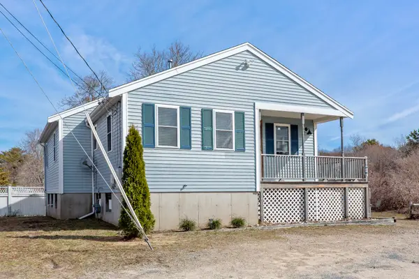 20 Evergreen Street, Onset, MA 02558