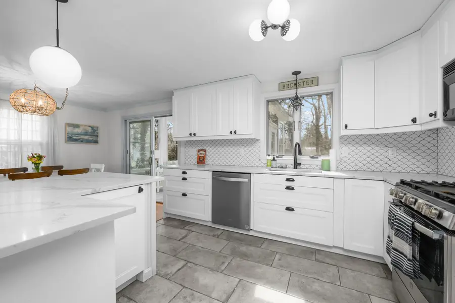 35 Leona Terrace, Brewster, MA 02631 - #3