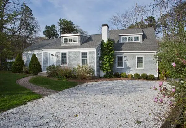 114 Long Pond Road, Marstons Mills, MA 02648
