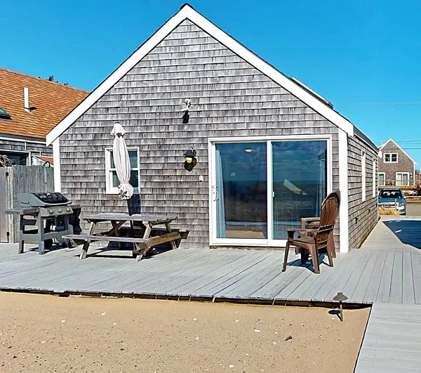 596 Shore Road, North Truro, MA 02652