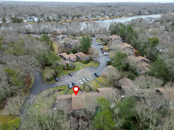 235 Seaward Bend, Falmouth, MA 02540