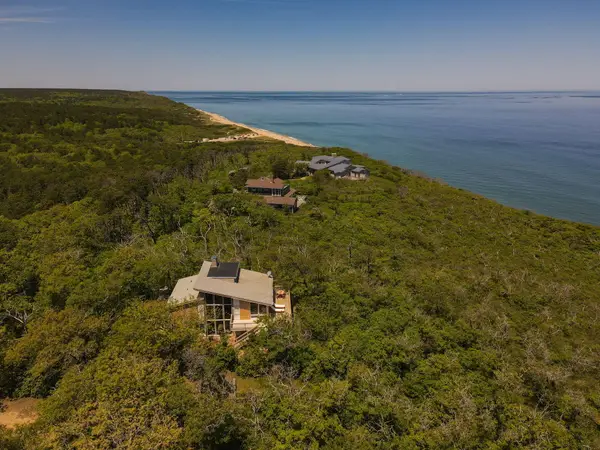 135 Newcomb Hollow Road, Wellfleet, MA 02667