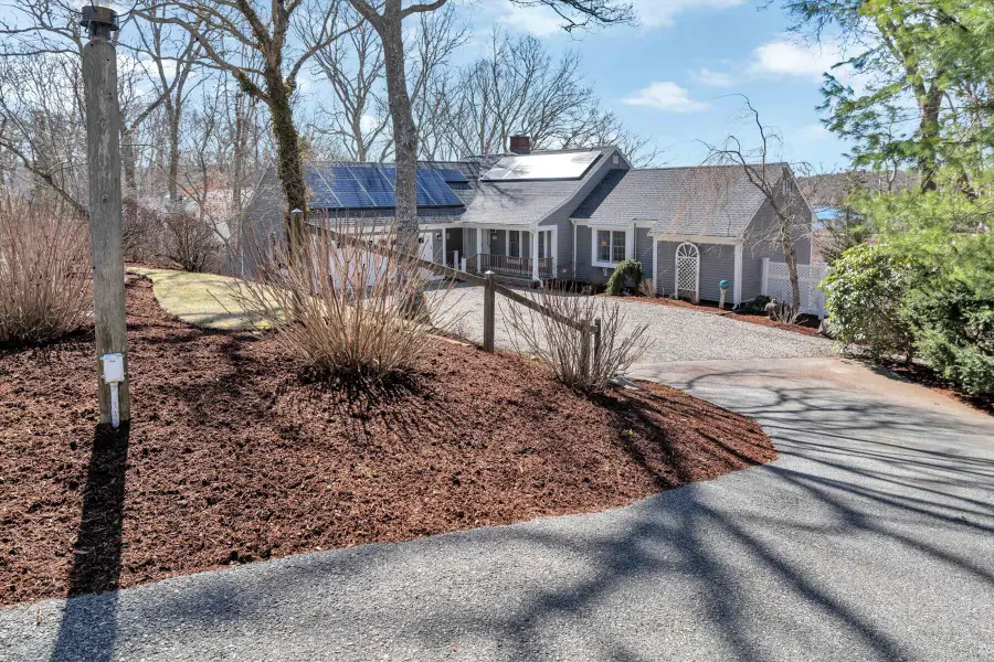 18 Gray Rocks West Road, North Falmouth, MA 02556 - #3