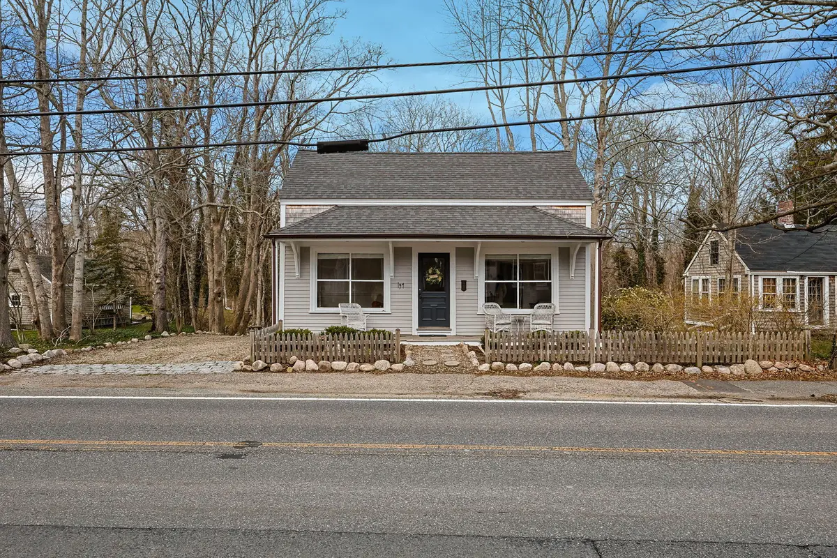 194 Route 6a, Yarmouth Port, MA 02675 - #1