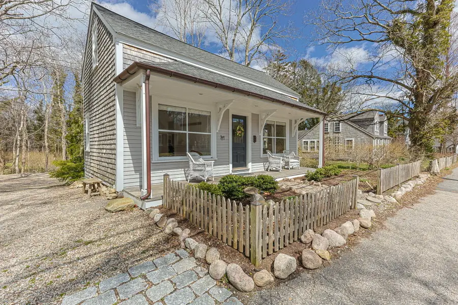 194 Route 6a, Yarmouth Port, MA 02675 - #2