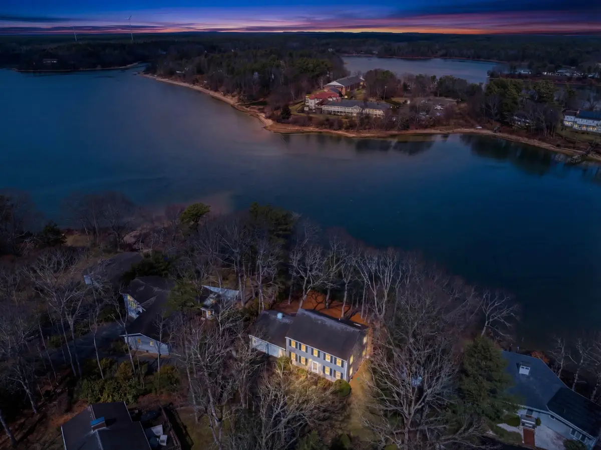 14 Quamhassett Road, Buzzards Bay, MA 02532 - #1