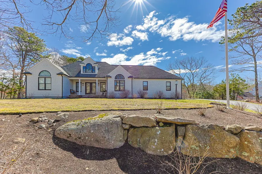 102 Cairn Ridge Road, East Falmouth, MA 02536 - #3