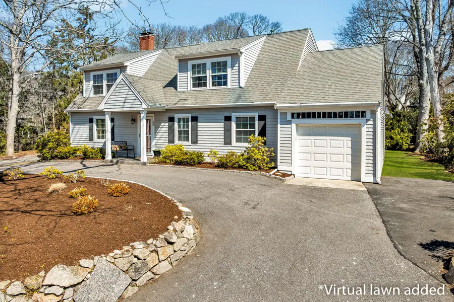 70 Lakeview Avenue, Falmouth, MA 02540 - #3