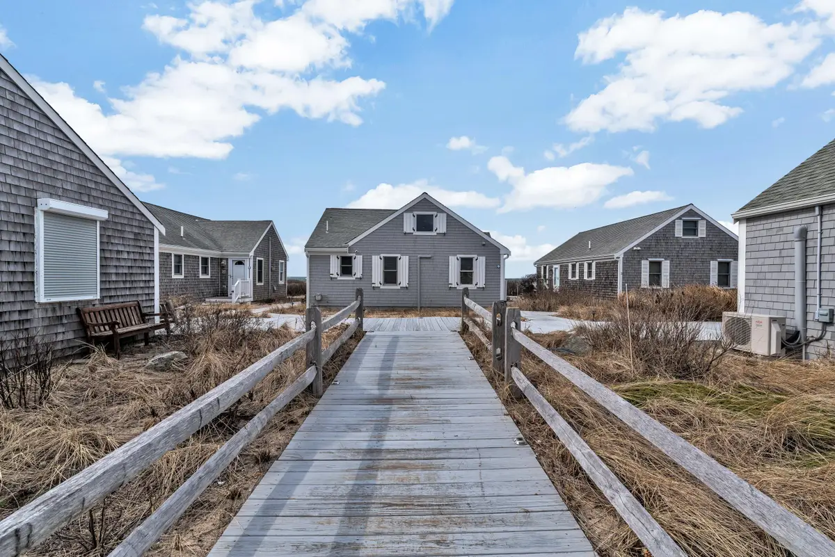 596 Shore Road #UNIT 2, Truro, MA 02666 - #1