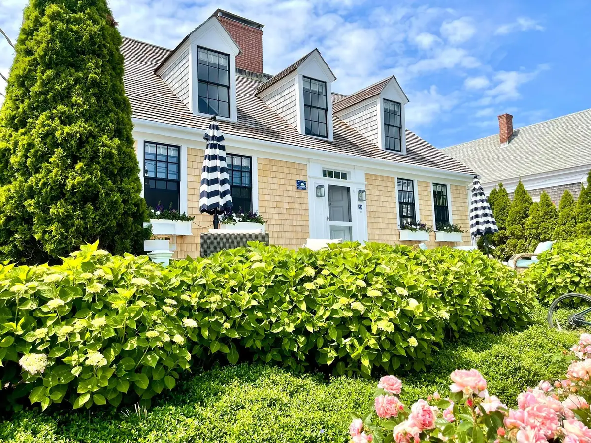 54 Commercial Street #UNIT 3, Provincetown, MA 02657 - #1