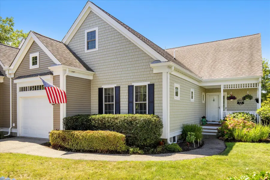 6 Amberwood Court #UNIT 6, Buzzards Bay, MA 02532 - #2