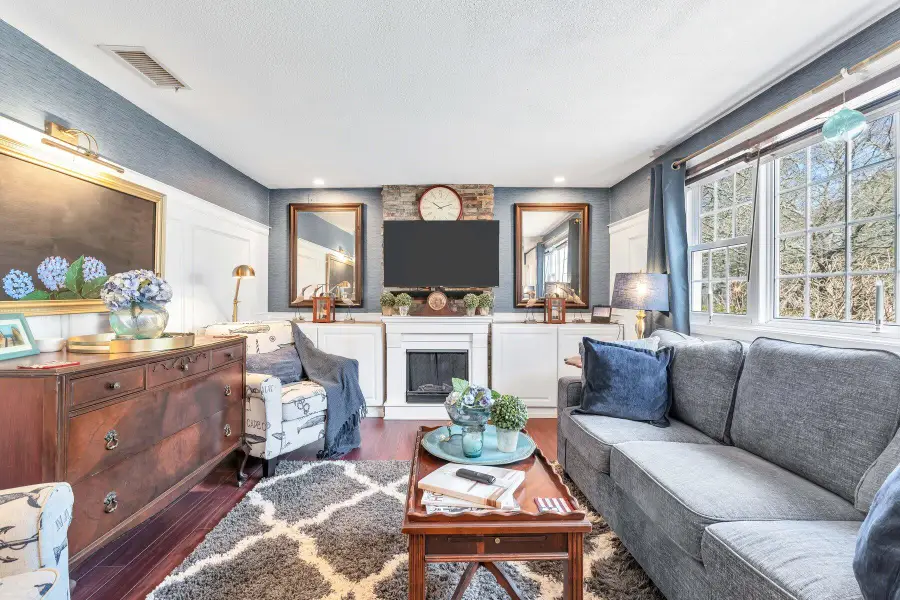 25 Frances Helen Road, Yarmouth Port, MA 02675 - #2