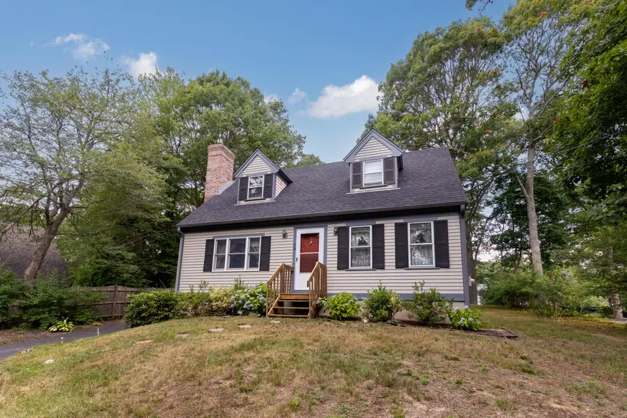 28 Cranberry Avenue, Mashpee, MA 02649 - #2