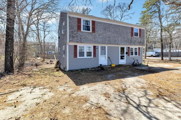 269-271 Old Townhouse Road, West Yarmouth, MA 02673
