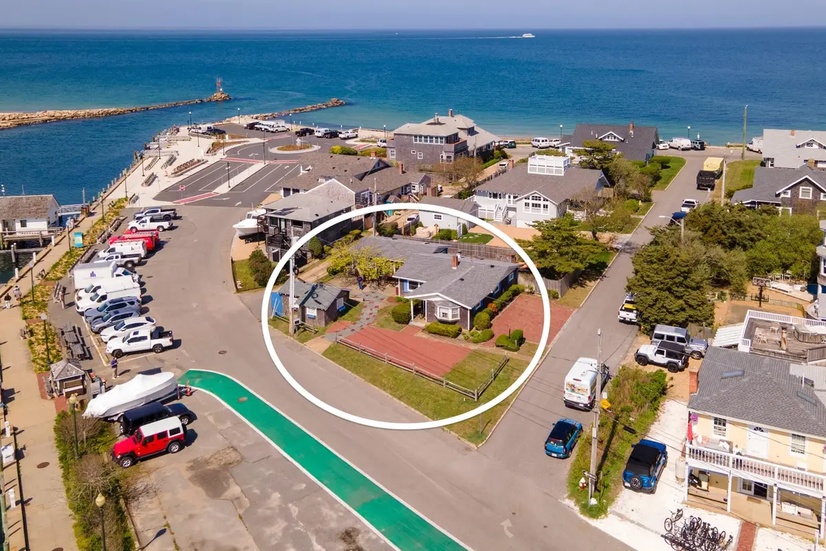 23 Circuit Avenue Extension, Oak Bluffs, MA 02557 - #1