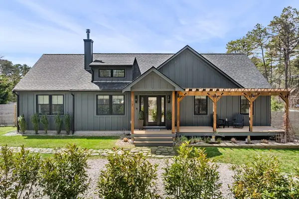 17 Rogers Road, Harwich, MA 02645