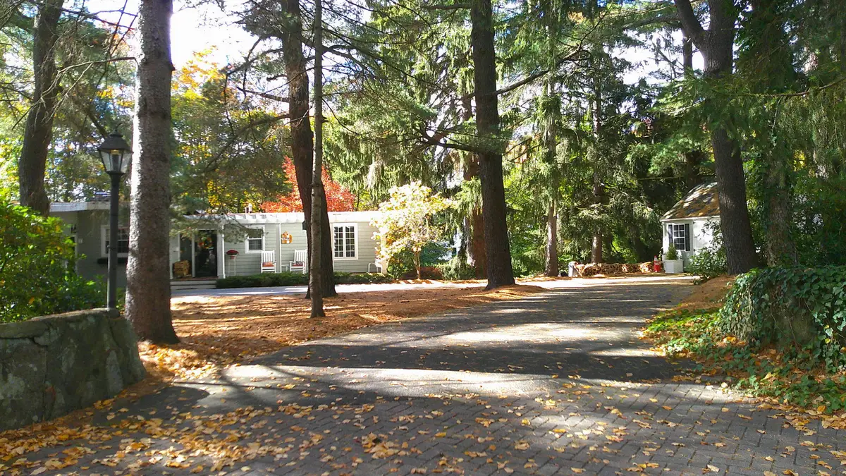 21 Brackenbury Lane, Beverly, MA 01915 - #1