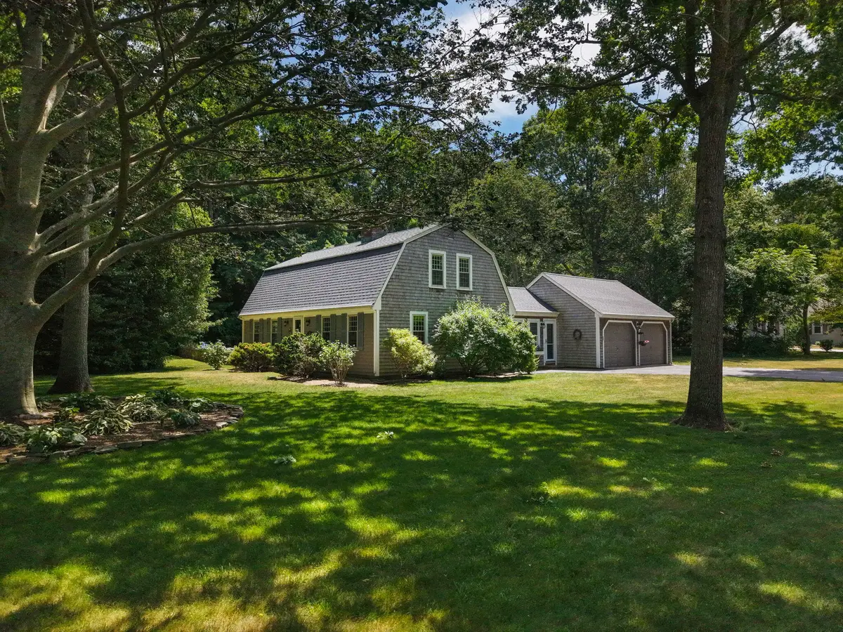 2 Jonathan Lane, Sandwich, MA 02563 - #1