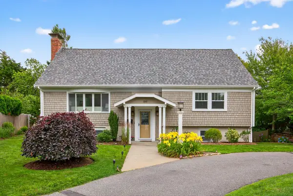 189 Breakwater Shores Drive, Hyannis, MA 02601