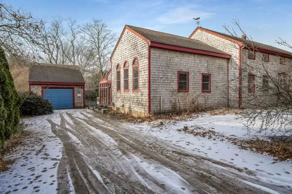 32 Norton Orchard Road, Edgartown, MA 02539
