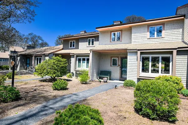 59 Main Street #UNIT 20-3, Dennis, MA 02638