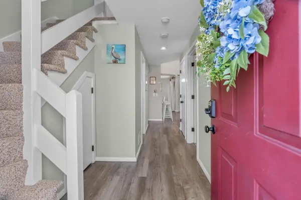 39 Mashie Circle #UNIT F, Mashpee, MA 02649