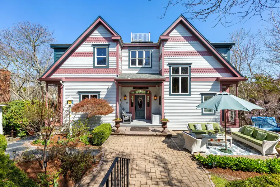 10 Somerset Road, Provincetown, MA 02657 - #2