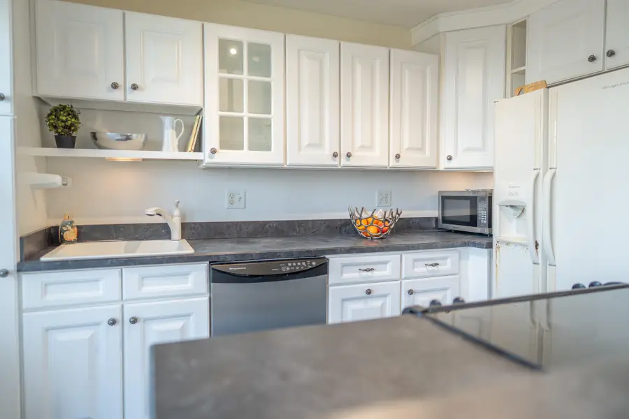 14 Harold Street #APT 12B, Harwich Port, MA 02646 - #3