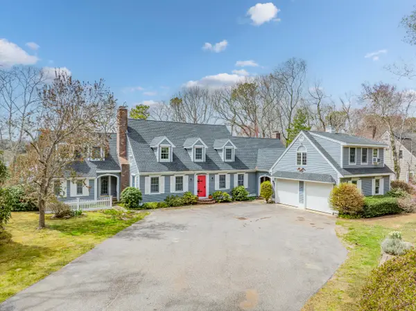 422 Hatchville Road, East Falmouth, MA 02536
